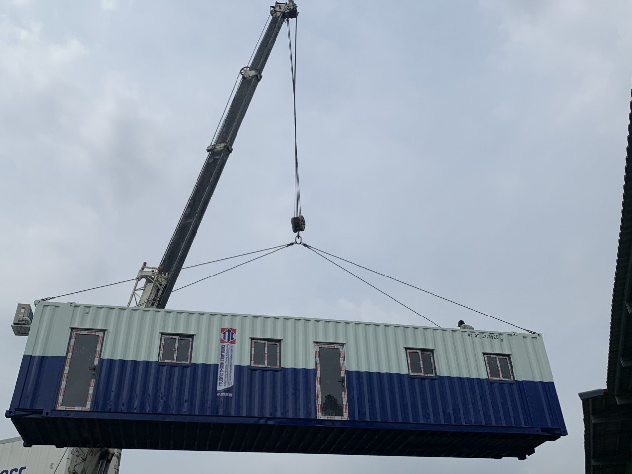 Container văn phòng 45 feet