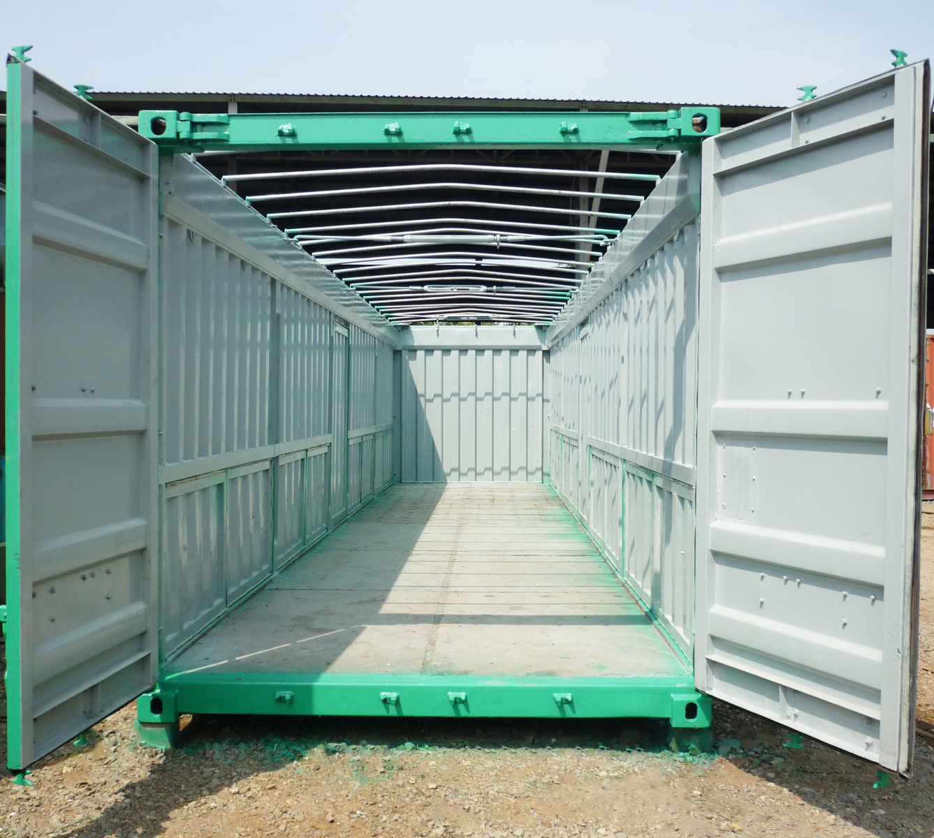 container mở nóc