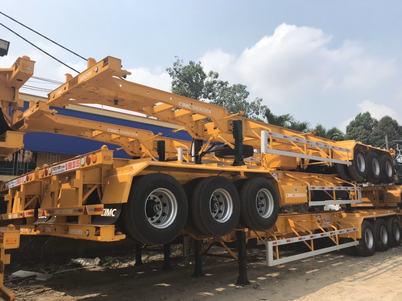 Sơmi rơmooc cổ cò 40 feet